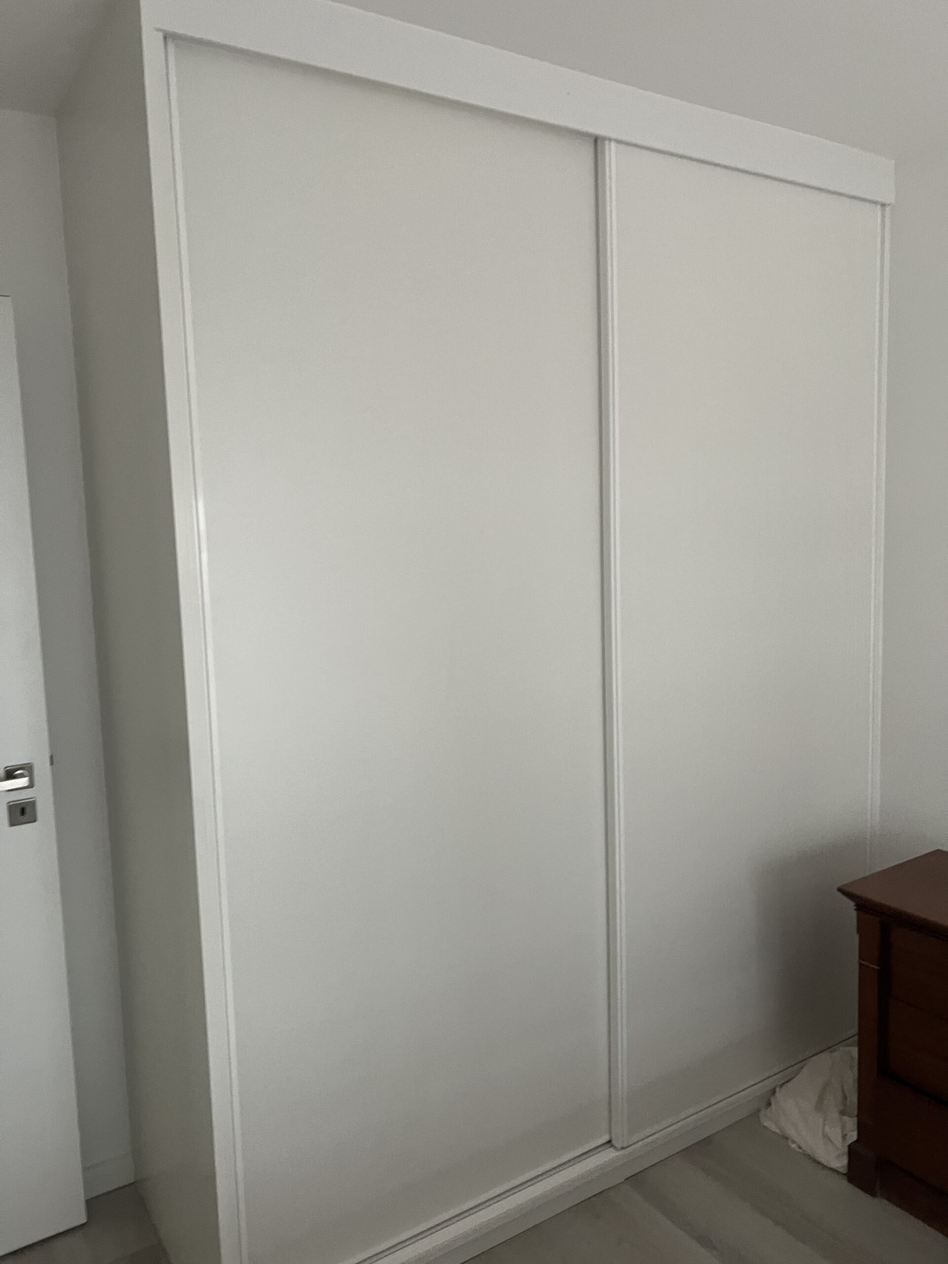 Roupeiros com portas de correr